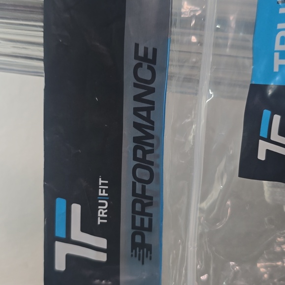 Trulfit Men's White Cotton Cushion Crew Socks - 6 Pack. - Picture 4 of 9